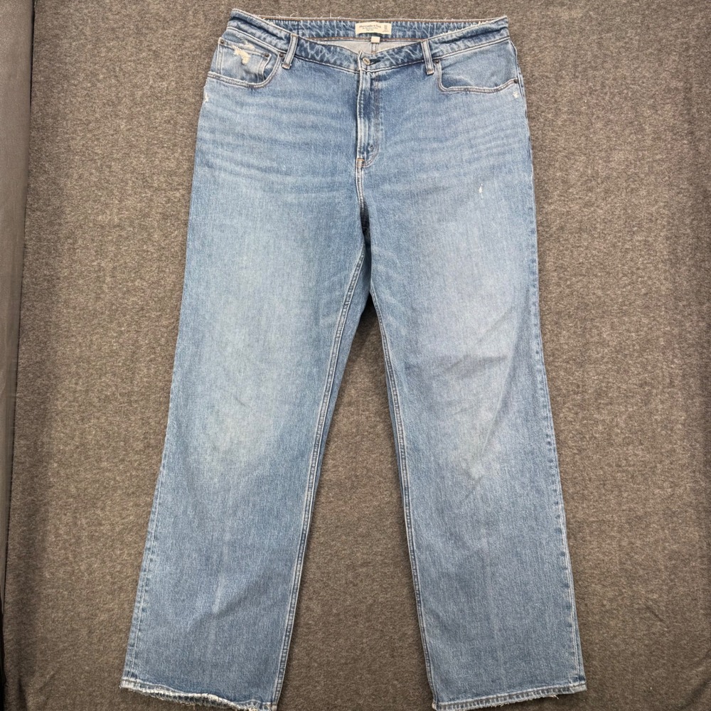 Abercrombie & Fitch Curve Love The 90s Relaxed Jean Blue 16L Distressed Relaxed